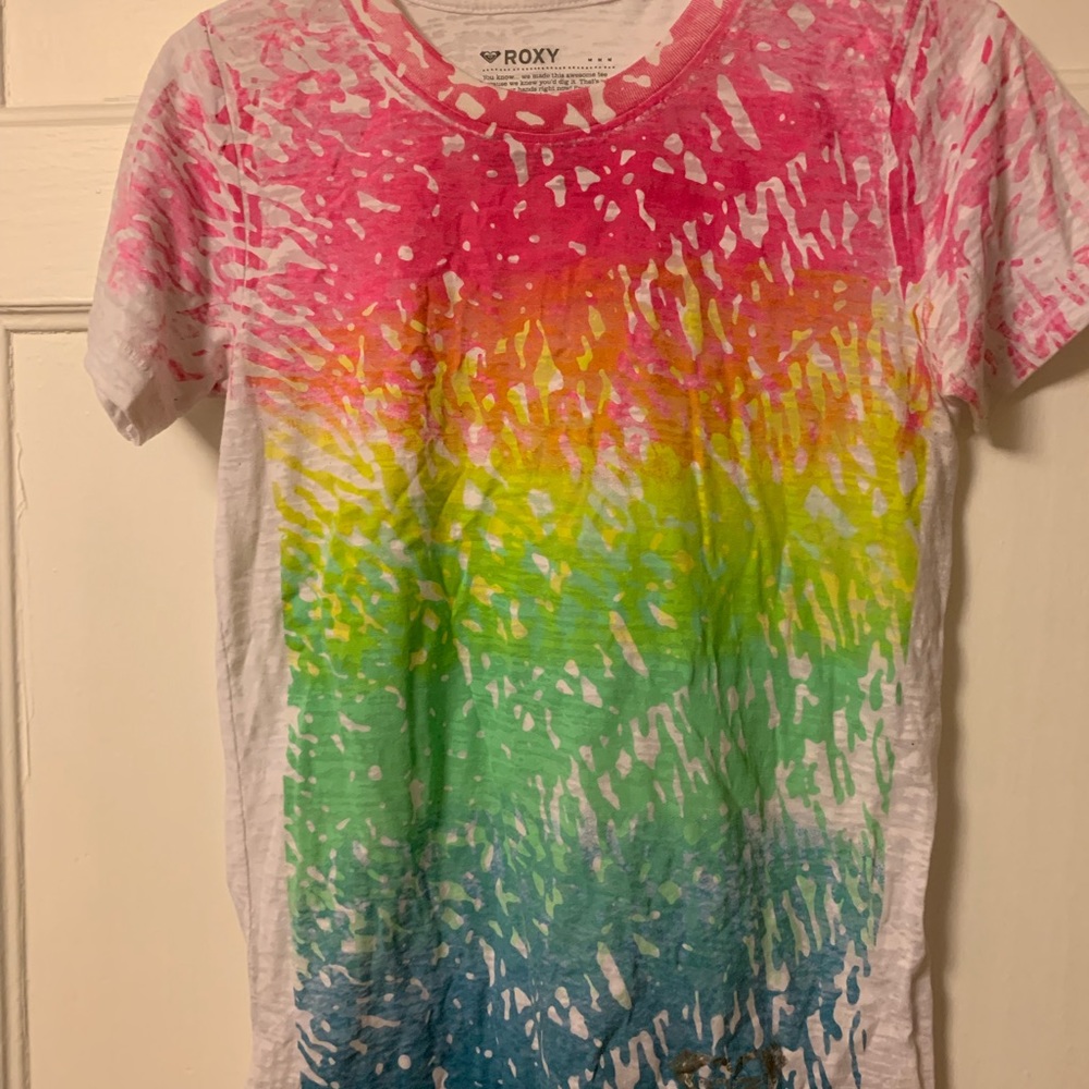 Roxy T-Shirt Size Medium